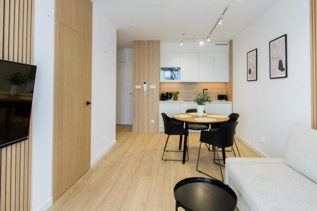 Baltic Marina Residence Z Garazem Kolobrzeg Bagian luar foto