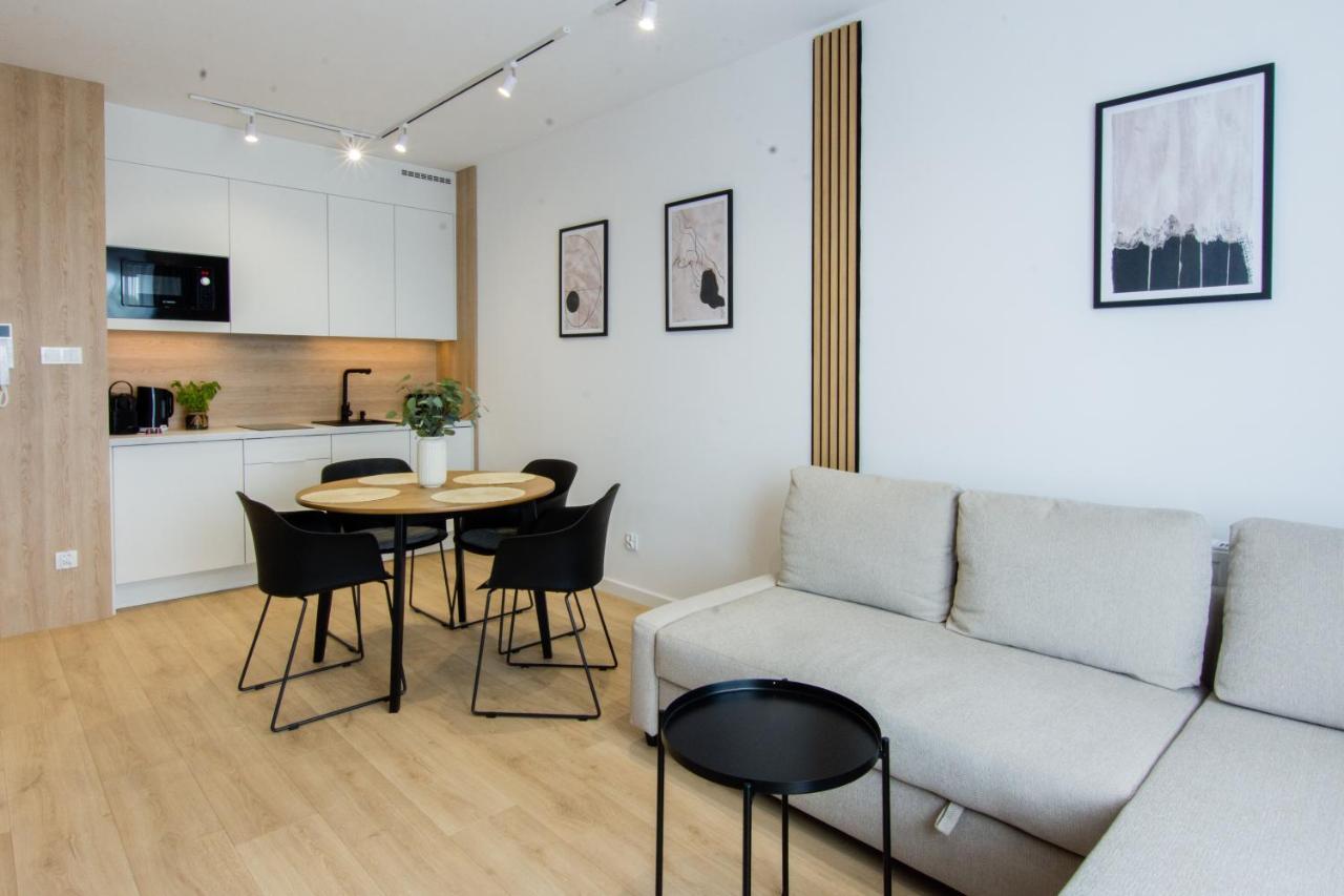 Baltic Marina Residence Z Garazem Kolobrzeg Bagian luar foto