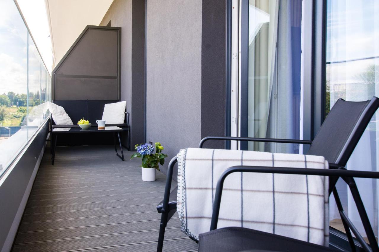 Baltic Marina Residence Z Garazem Kolobrzeg Bagian luar foto